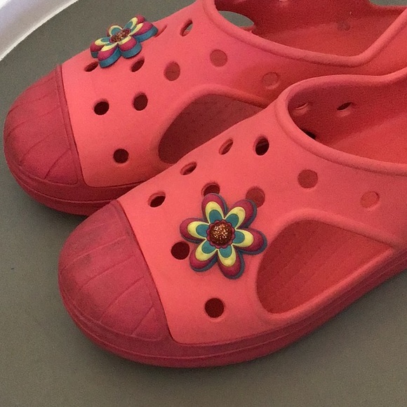 - Crocs Pink Bump It Sandals Slip On Sling Back Clog Jr. Size 2 - Picture 9 of 13